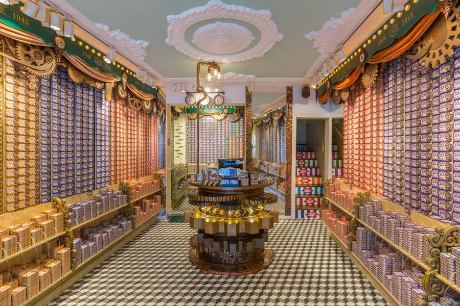 Casa Oriental store